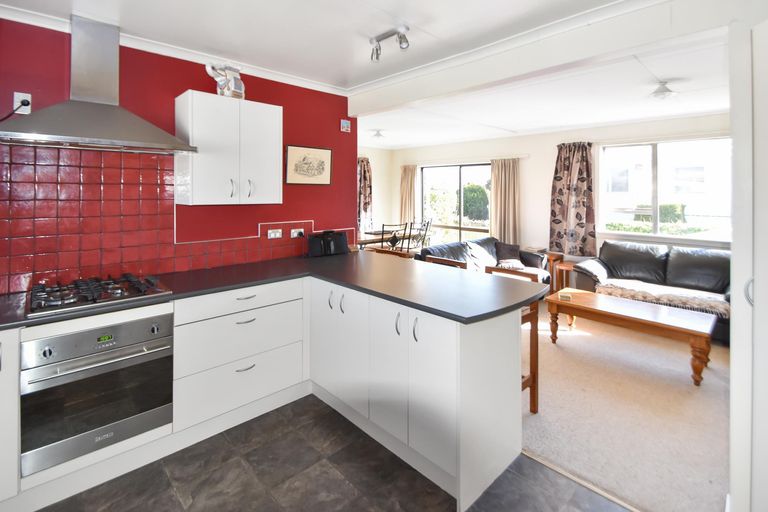 Photo of property in 255 Mackenzie Drive, Twizel, 7901