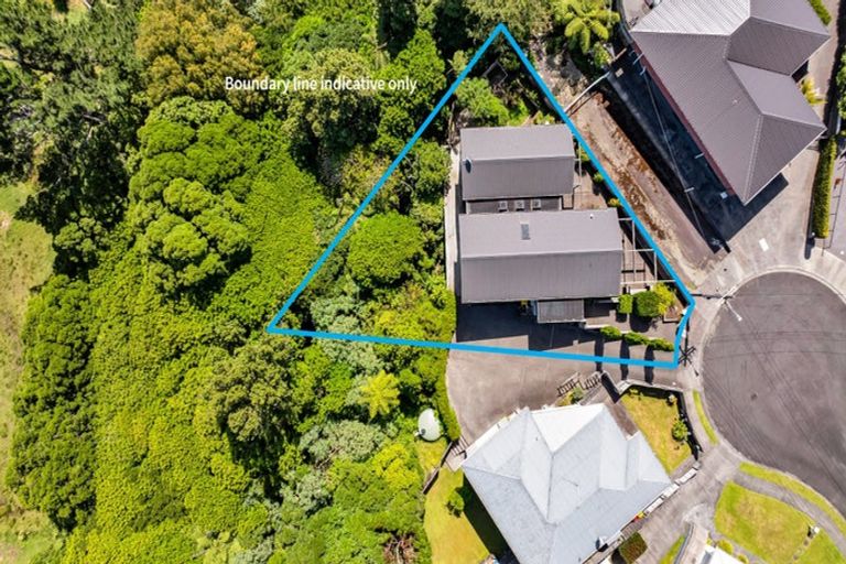 Photo of property in 11 Margaret Place, Merrilands, New Plymouth, 4312