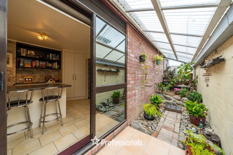 Photo of property in 1 Aldersgate Grove, Stokes Valley, Lower Hutt, 5019