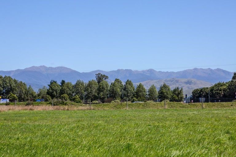 Photo of property in 16 East Taratahi Road, West Taratahi, Carterton, 5887