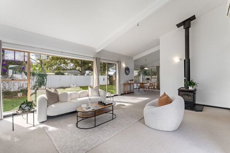 Photo of property in 13 Alexandra Street, Riverhead, 0820
