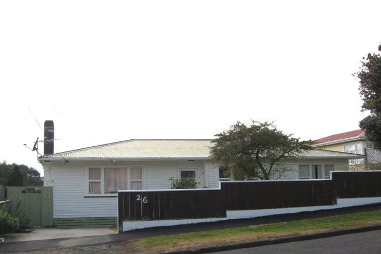 Photo of property in 26 Endeavour Street, Marfell, New Plymouth, 4310