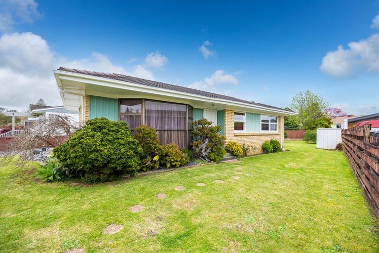 Photo of property in 10 Fiona Place, Dinsdale, Hamilton, 3204