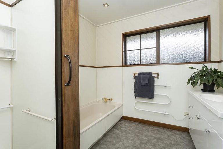 Photo of property in 69 Argyle Street, Mosgiel, 9024