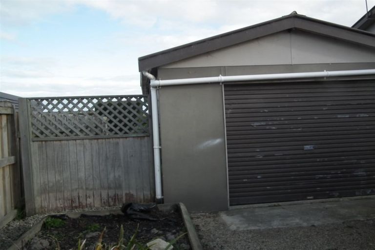 Photo of property in 25 Magdala Street, Kakanui, Oamaru, 9495