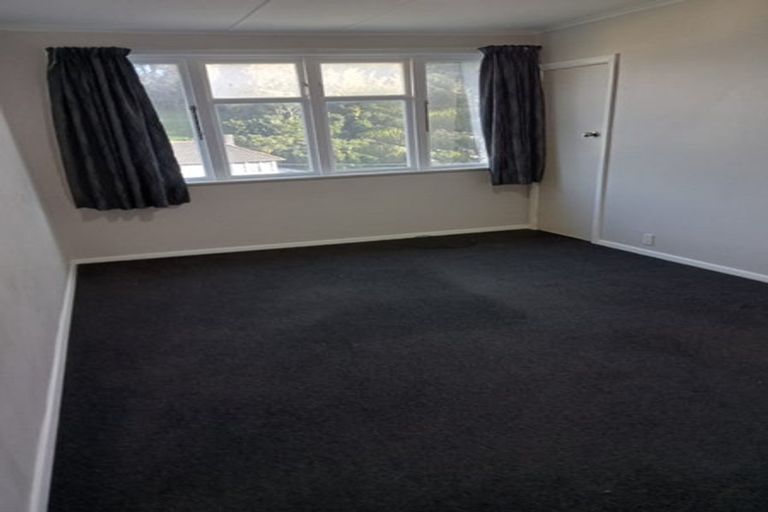 Photo of property in 70 Dimock Street, Titahi Bay, Porirua, 5022
