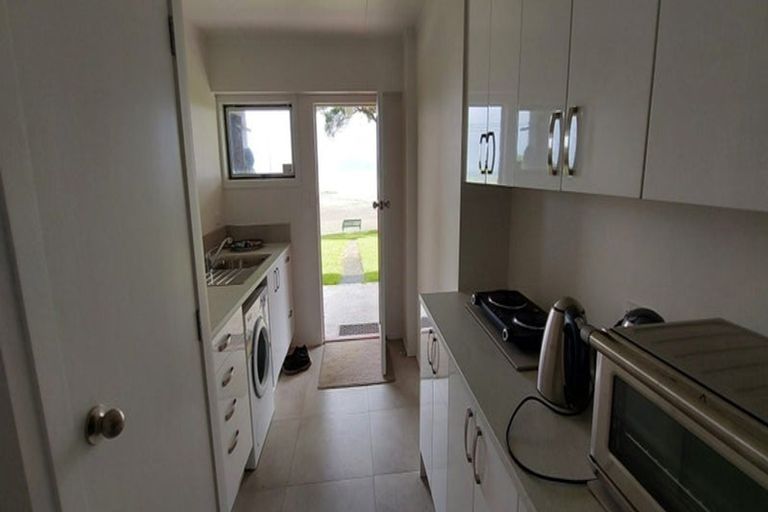 Photo of property in 16 Manganese Point Road, Tamaterau, Whangarei, 0174