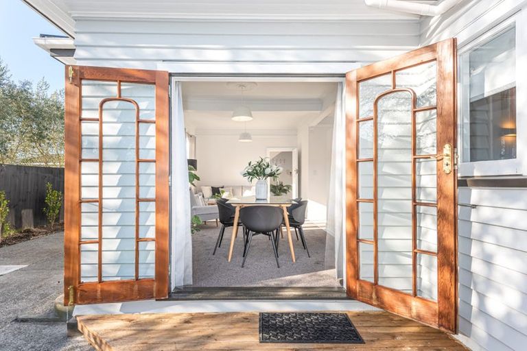 Photo of property in 127 Francis Avenue, Mairehau, Christchurch, 8013