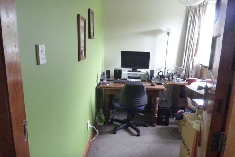 Photo of property in 140 Homebush Road, Khandallah, Wellington, 6035