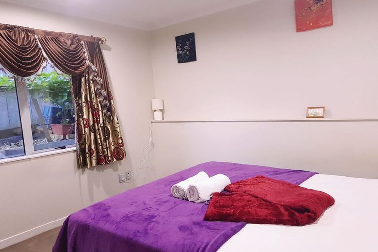 Photo of property in 14 Lucca Crescent, Flat Bush, Auckland, 2019