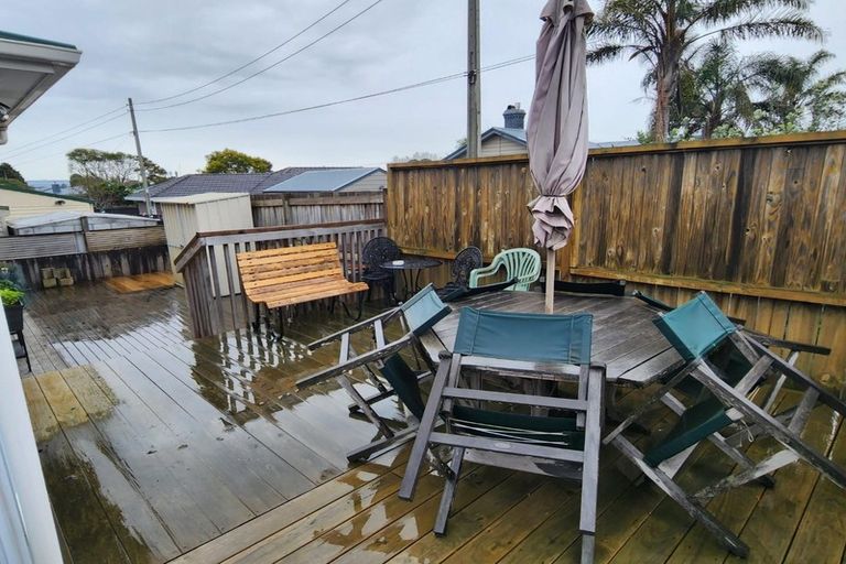 Photo of property in 88 Beach Road, Pahurehure, Papakura, 2113