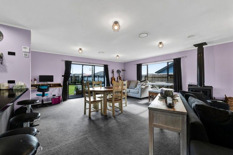 Photo of property in 53 Seyton Street, Stratford, 4332