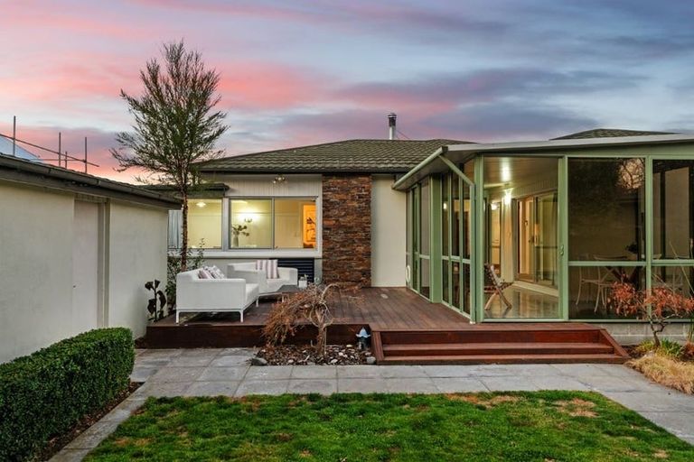 Photo of property in 9 Barrington Street, Somerfield, Christchurch, 8024