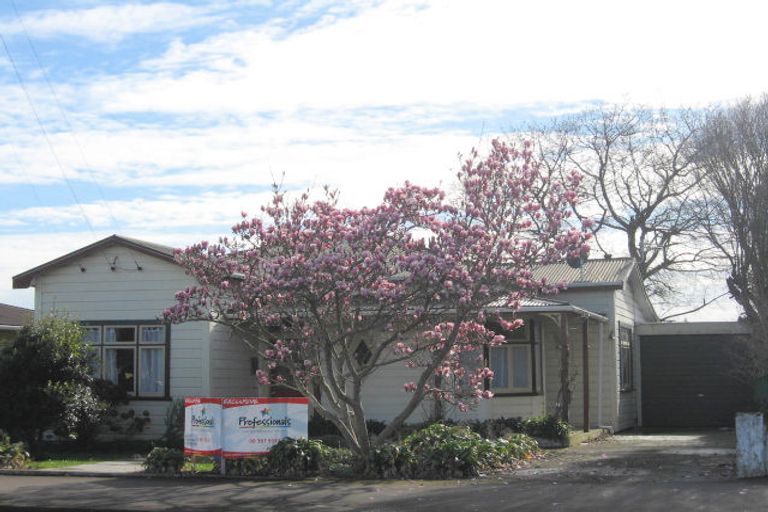 Photo of property in 141 Bath Street, Levin, 5510