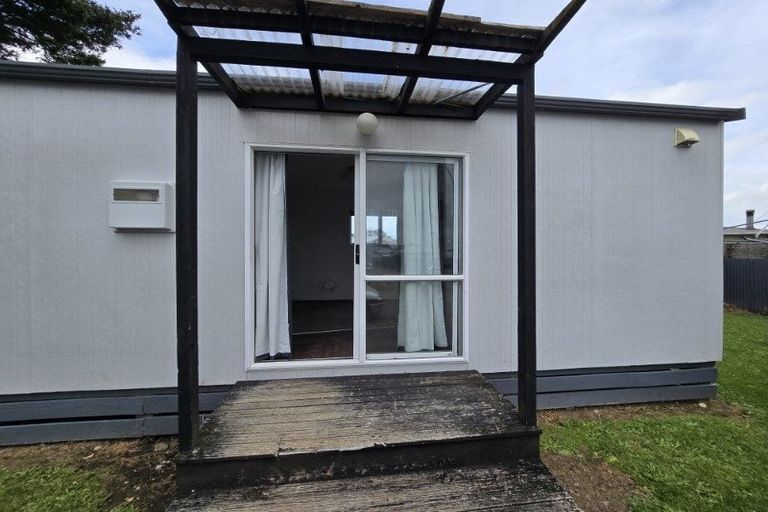 Photo of property in 7 Saxton Street, Levin, 5510