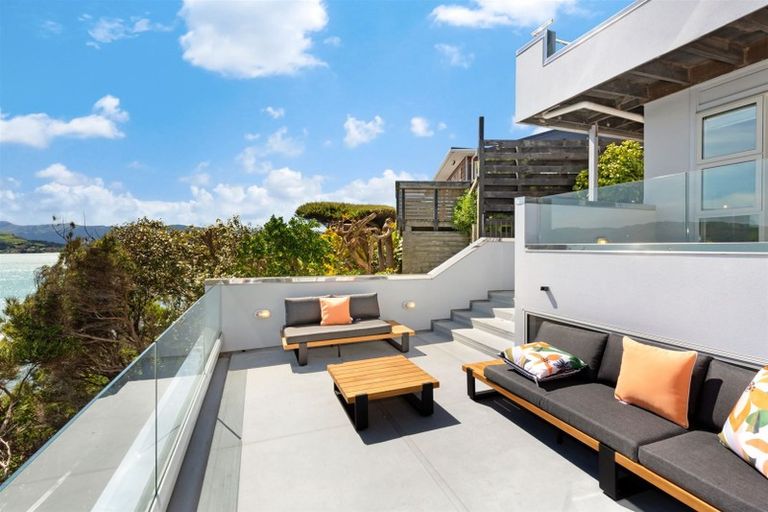 Photo of property in 35 Bosun Terrace, Whitby, Porirua, 5024