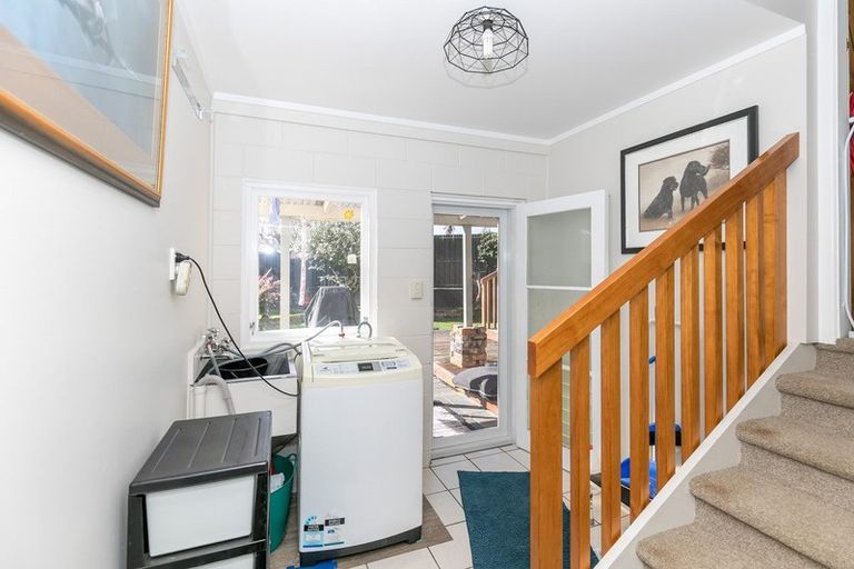 Photo of property in 82a Whatawhata Road, Dinsdale, Hamilton, 3204