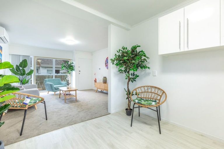 Photo of property in 2/278 Shirley Road, Papatoetoe, Auckland, 2025