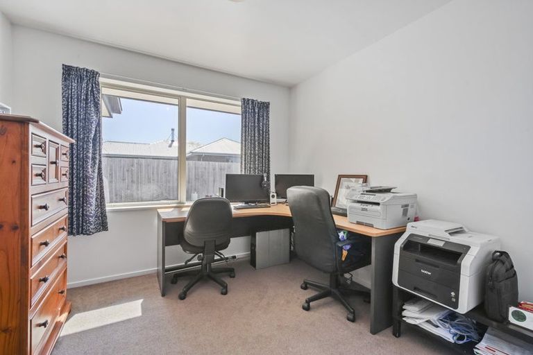 Photo of property in 19 Auckland Street, Ashley, Rangiora, 7477