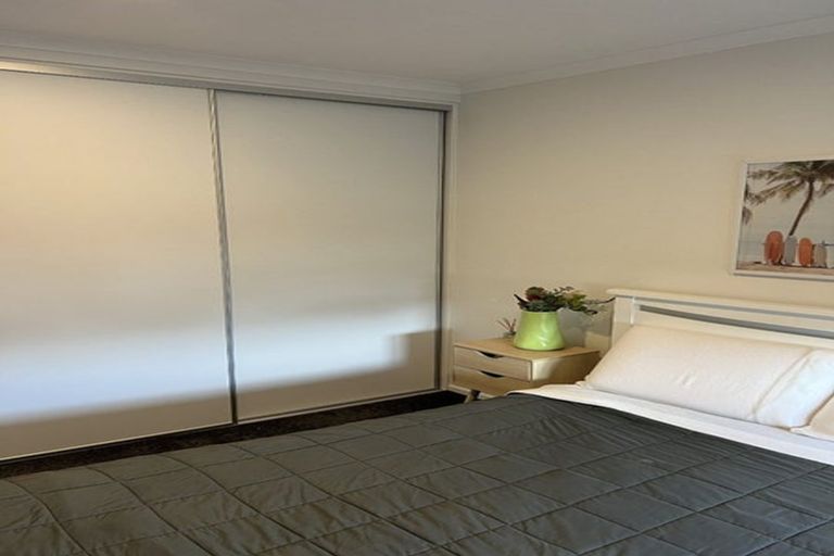 Photo of property in 18 Bellbird Street, Papakura, 2110