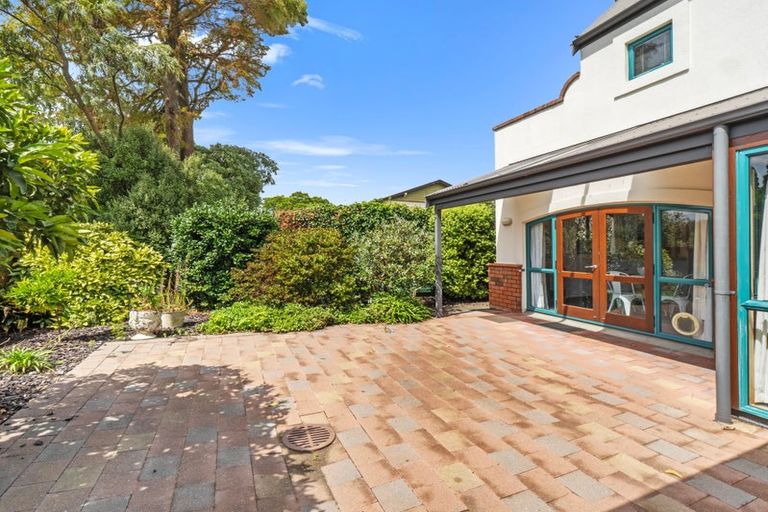 Photo of property in 3 Balcairn Place, Terrace End, Palmerston North, 4410