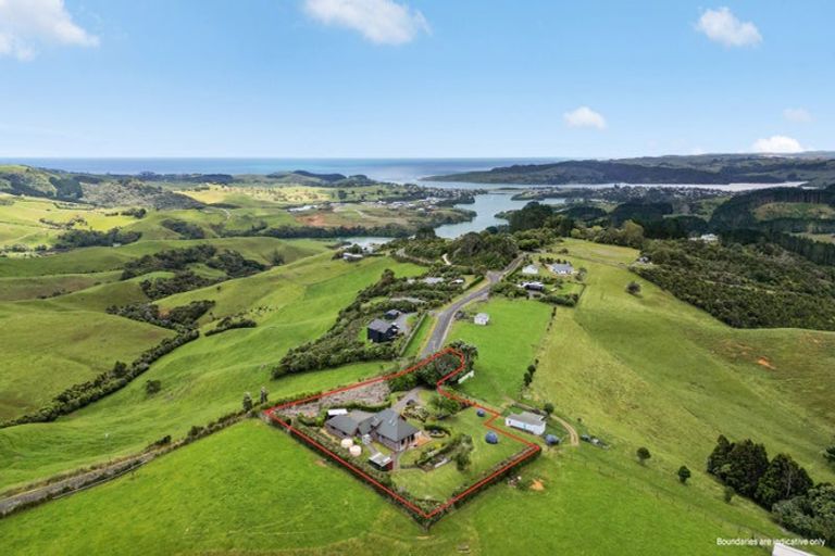 Photo of property in 187 Maungatawhiri Road, Raglan, 3295