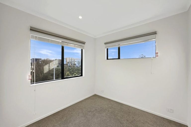 Photo of property in 20 Kilcadden Drive, Flat Bush, Auckland, 2019
