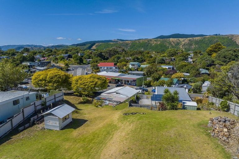Photo of property in 23 Poplar Avenue, Raumati South, Paraparaumu, 5032