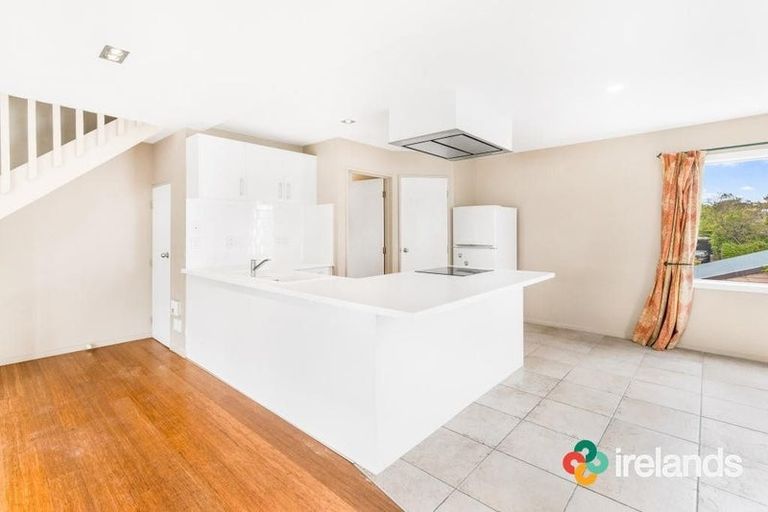 Photo of property in 4/86 Springfield Road, St Albans, Christchurch, 8014