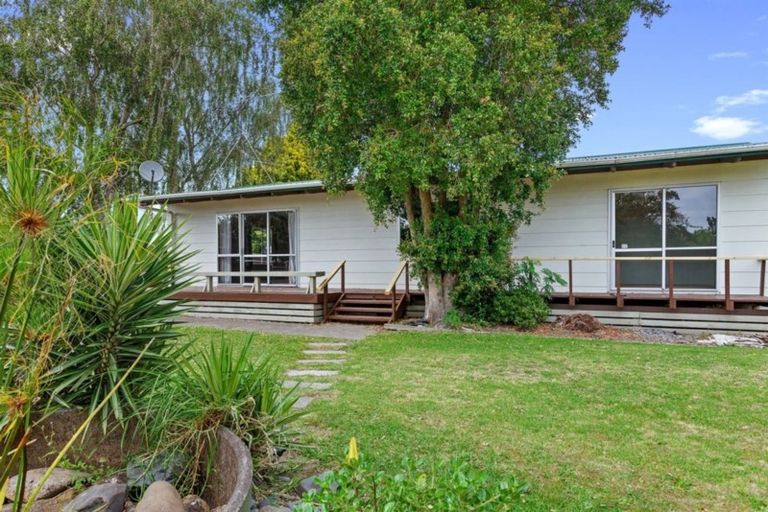 Photo of property in 17 Wikepa Place, Whakatane, 3120