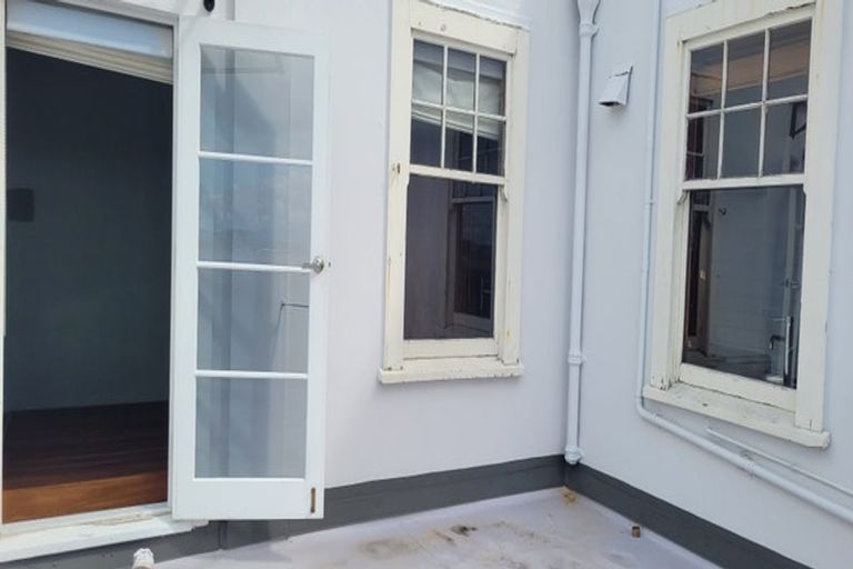 Photo of property in Blythswood Flats, 16/3 Aro Street, Aro Valley, Wellington, 6021