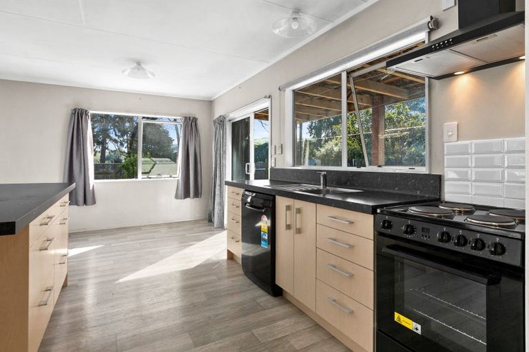 Photo of property in 29 Rochfort Street, Otane, 4202