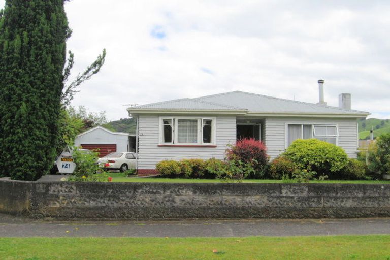 Photo of property in 74 Makere Street, Taumarunui, 3920