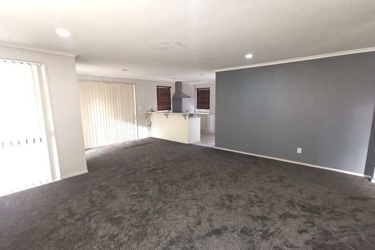 Photo of property in 3/16 Saints Court, Manurewa, Auckland, 2102