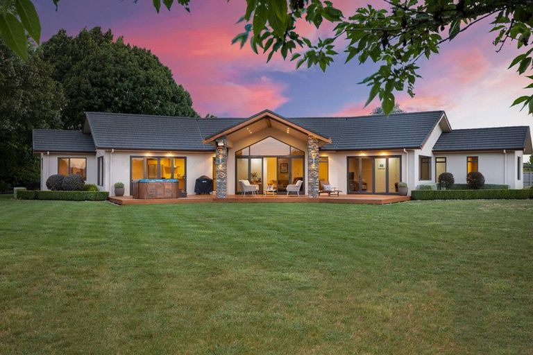 Photo of property in 42 Roto O Rangi Road, Leamington, Cambridge, 3432