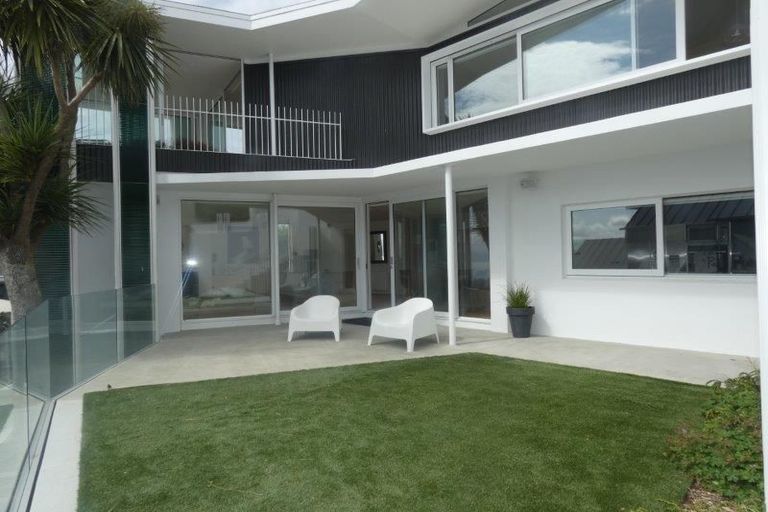 Photo of property in 25 Salamanca Road, Kelburn, Wellington, 6012