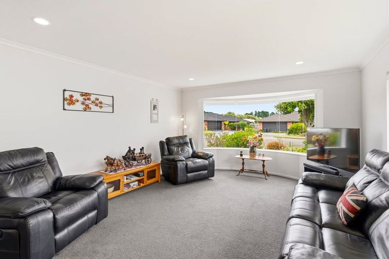 Photo of property in 3 Nicholas Place, Waikanae Beach, Waikanae, 5036