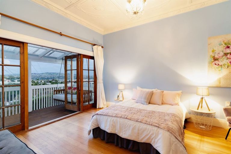 Photo of property in 10 Forfar Street, Clyde Hill, Dunedin, 9011