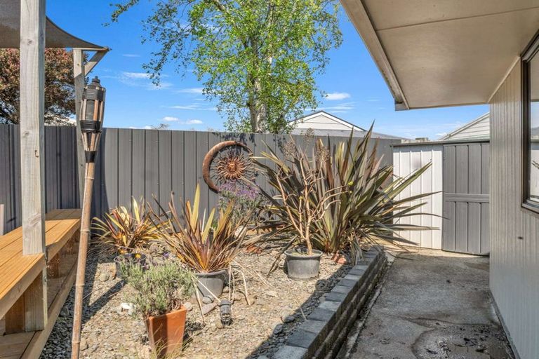 Photo of property in 7 Charisma Court, Kelvin Grove, Palmerston North, 4414