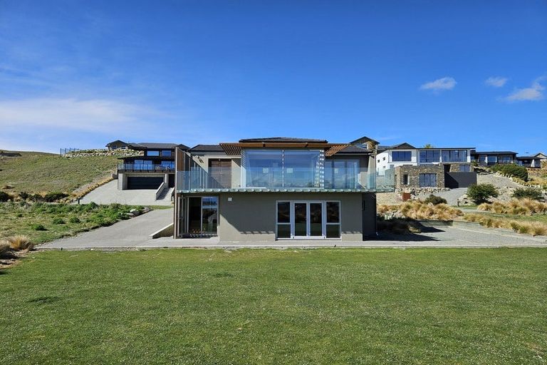 Photo of property in 6 Pollock Place, Lake Tekapo, 7999