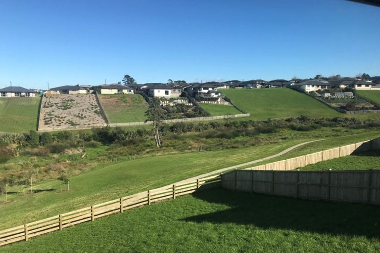 Photo of property in 20 Raithburn Terrace, Pokeno, 2402