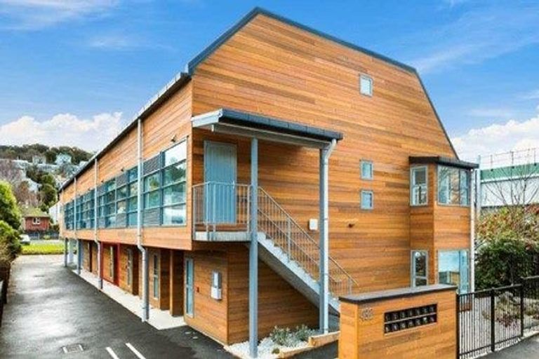 Photo of property in 4/432 Great King Street, North Dunedin, Dunedin, 9016