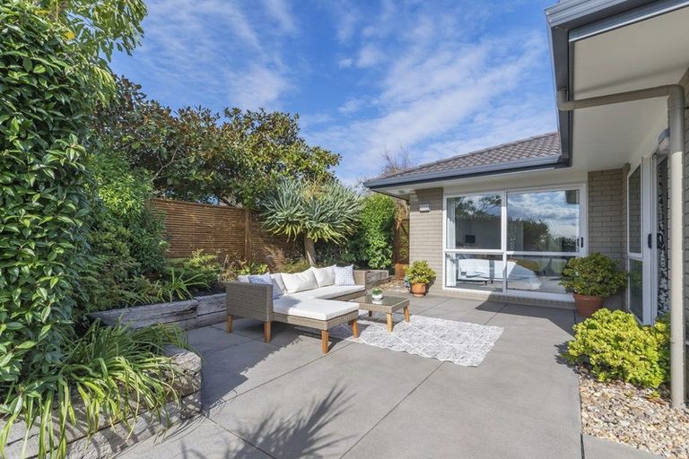 Photo of property in 42 Grace James Road, Pukekohe, 2120