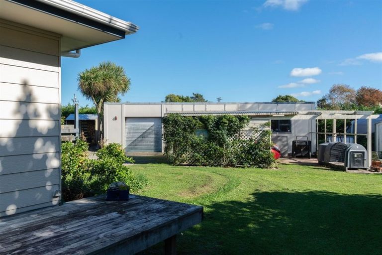 Photo of property in 291 Koputaroa Road, Koputaroa, Levin, 5575
