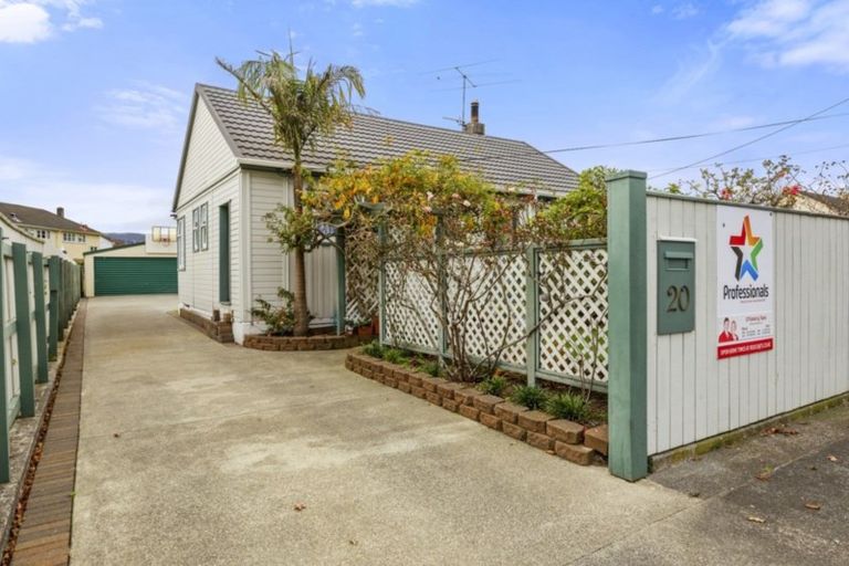 Photo of property in 20 Gibson Crescent, Naenae, Lower Hutt, 5011
