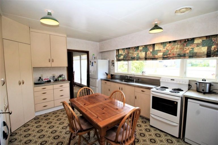 Photo of property in 21 Grey Street, Woodville, 4920