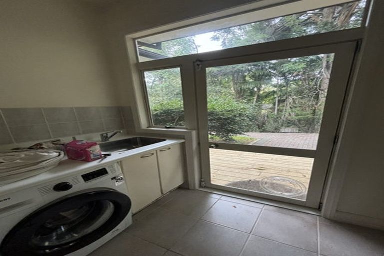 Photo of property in 136 Cook Street, Cockle Bay, Auckland, 2014