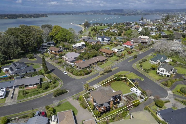 Photo of property in 3 Myrtle Drive, Omokoroa, 3114