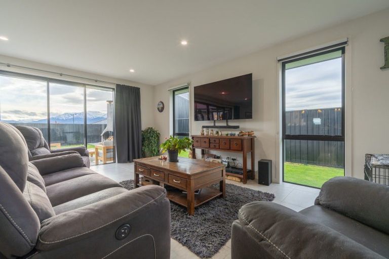 Photo of property in 5 Millar Place, Te Anau, 9679