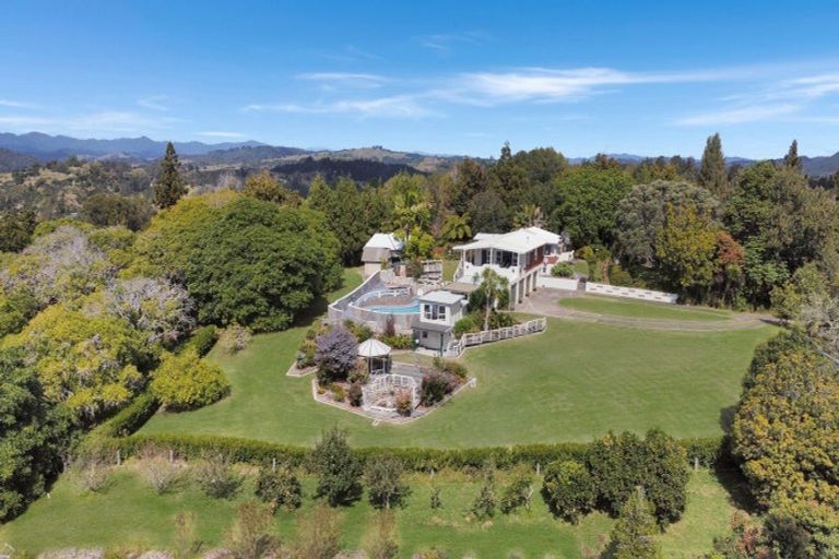 Photo of property in 92 Paparoa Road, Wainui, Opotiki, 3198